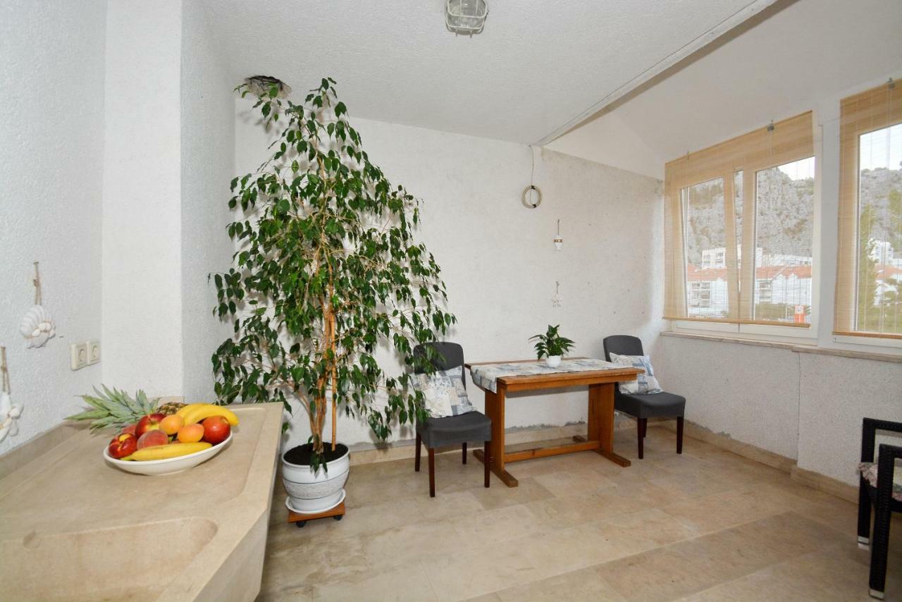 Apartman Vanja 오미스 외부 사진